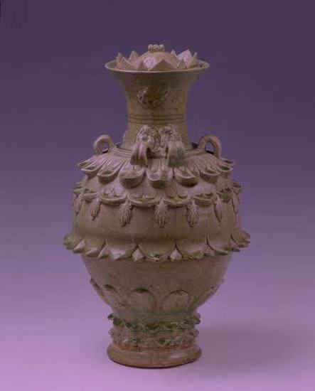 青瓷莲花尊.jpg